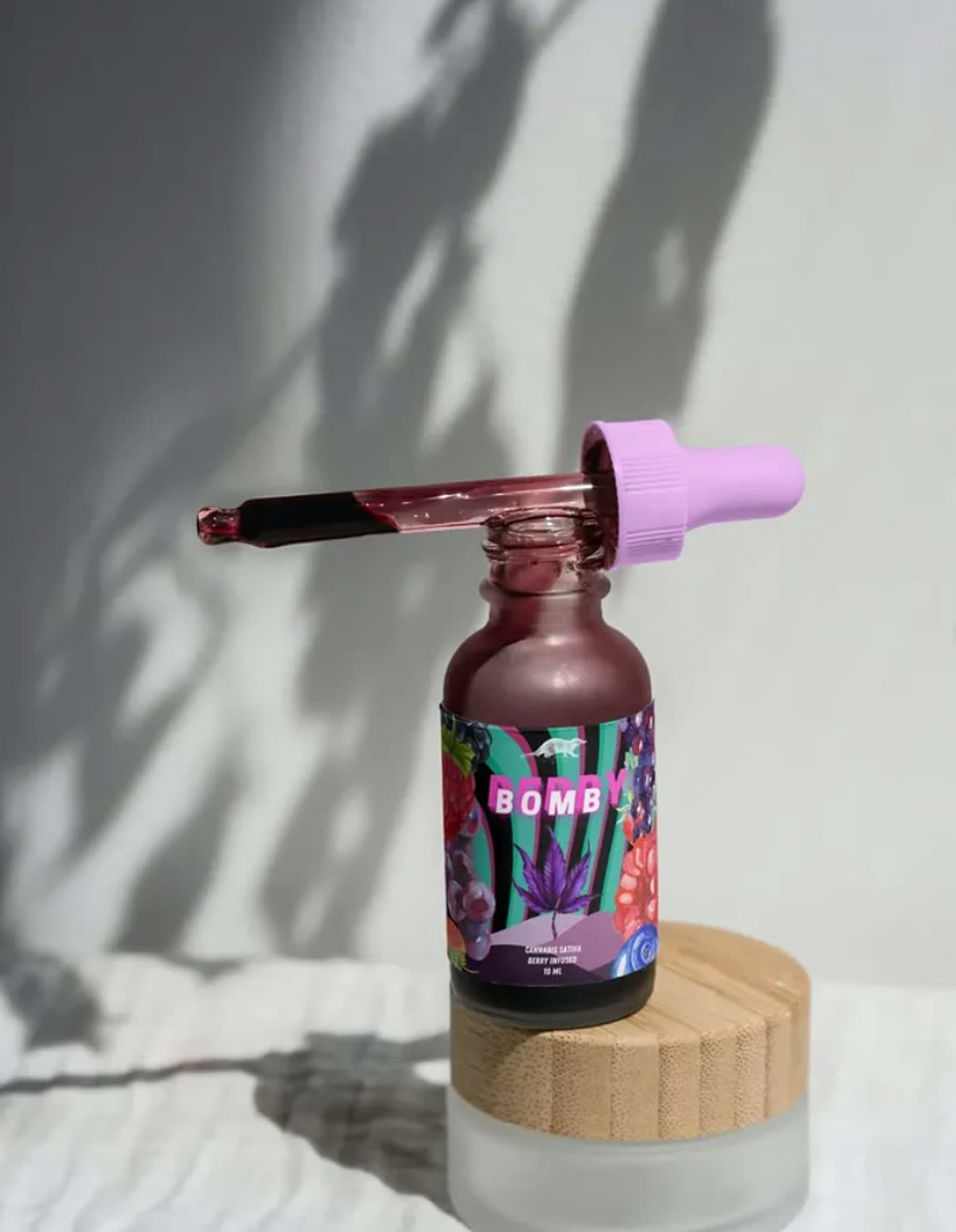 BOMB serum photography